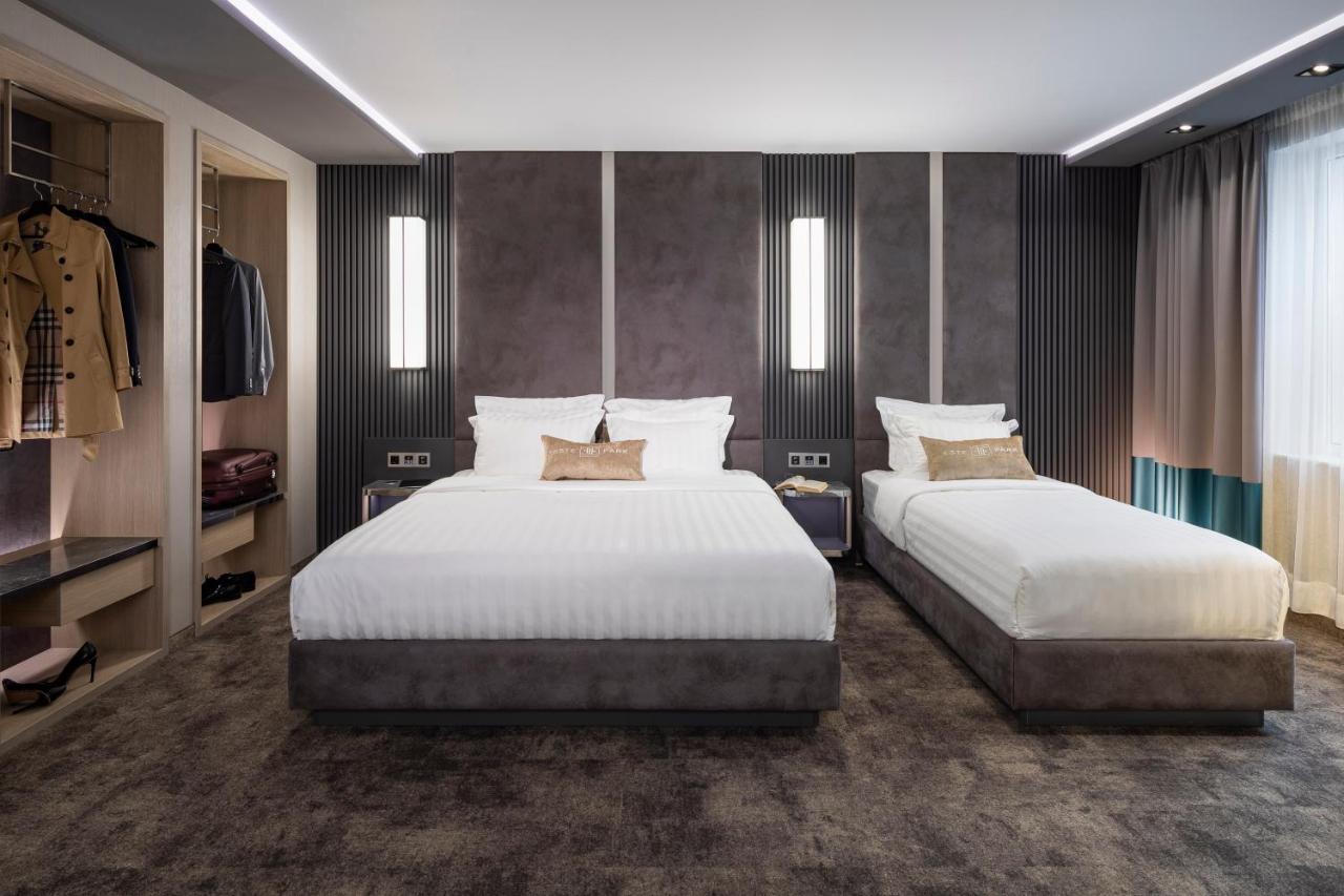 Este Park Hotel: Urban Chic Luxury with Parking Near Shopping Mall Plovdiv Exterior photo